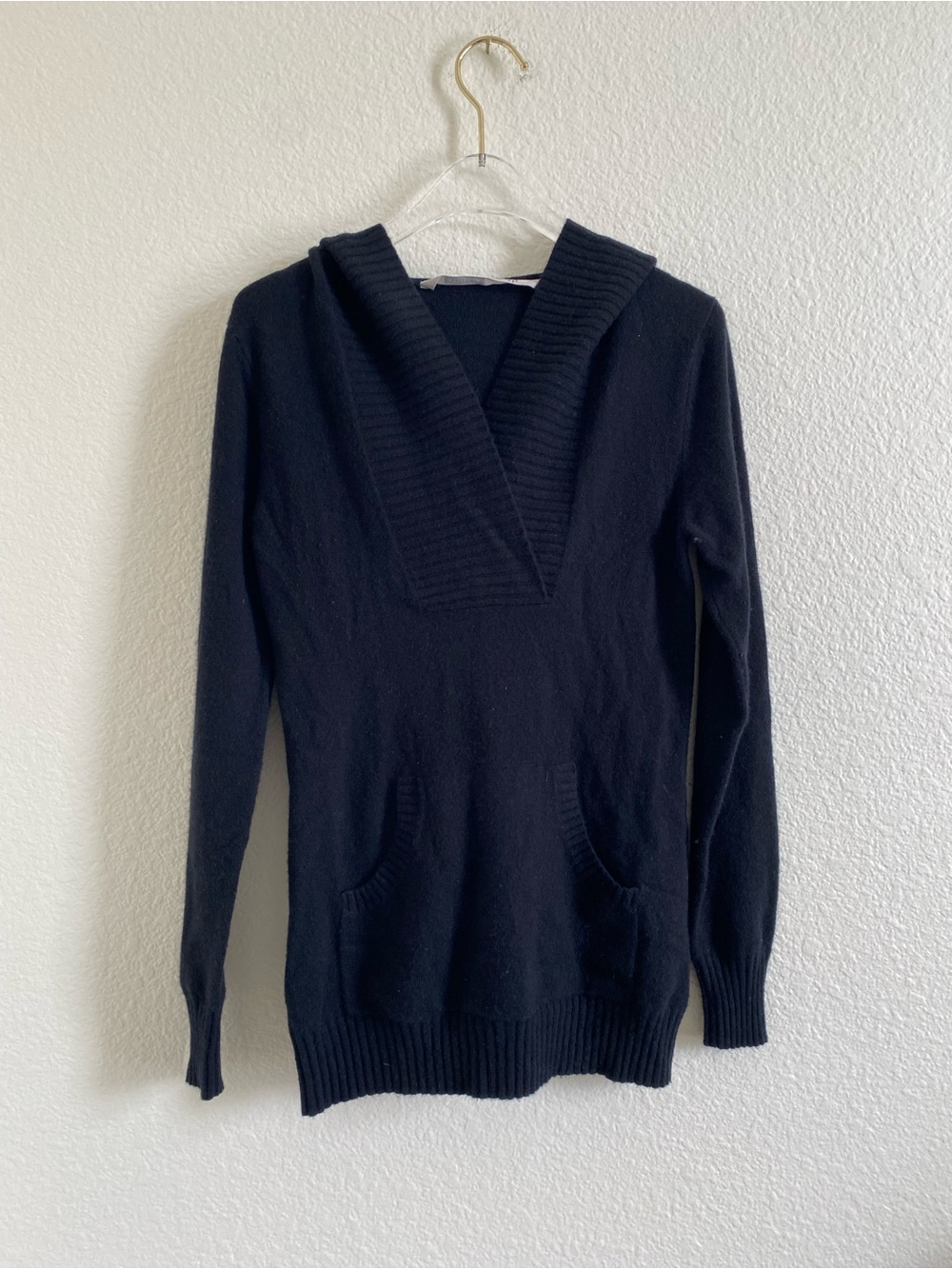 Athleta 100% Cashmere Hooded V-Neck Sweater
